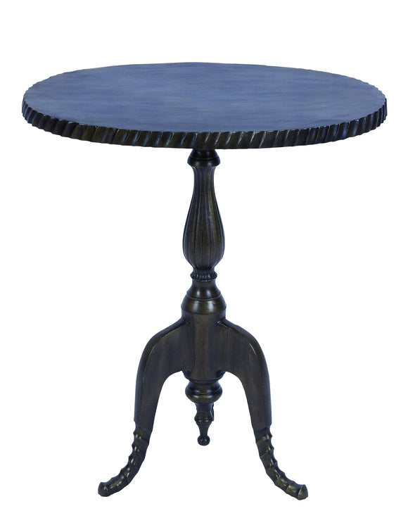 Traditional Aluminum Oval Accent Table with Deep Bronze Shade