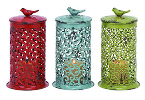 Decor in Red, Blue & Green with Long Lasting Construction