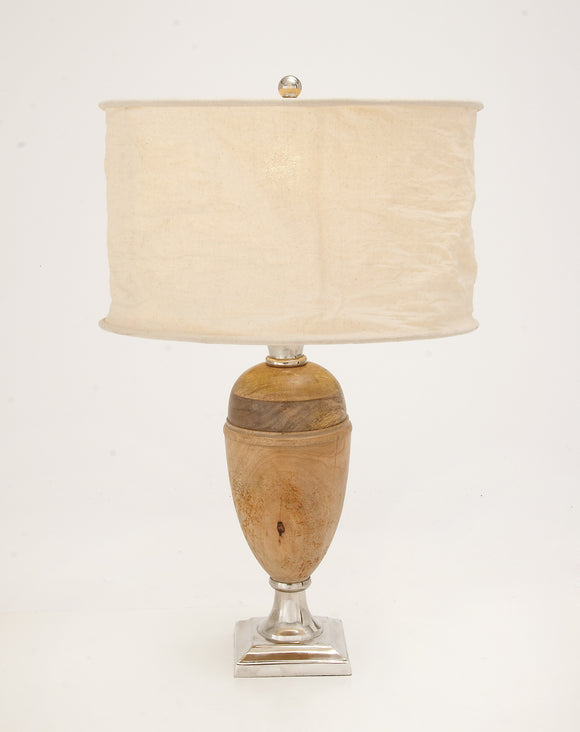 The Pretty Aluminum Wood Table Lamp