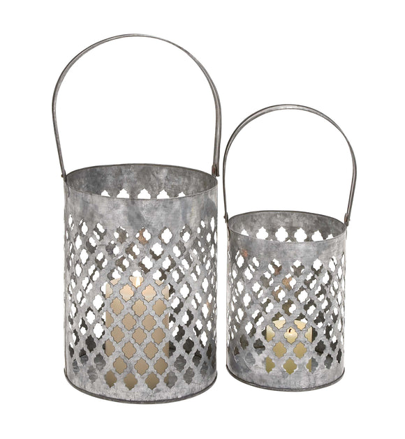 Circular Shaped Attractive Styled Metal Lantern