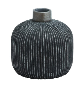 Cer Fino Short Vase with Natural Texture and Rich Design