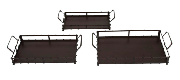 Set of 3 square metal trays