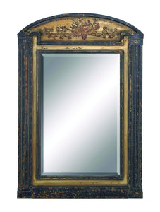 Wood Frame Mirror Crafted with Fine Detailing