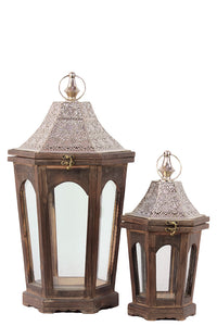 Classic Lamp Post Design Wooden Lantern Set of Two in Antique Brown Finish