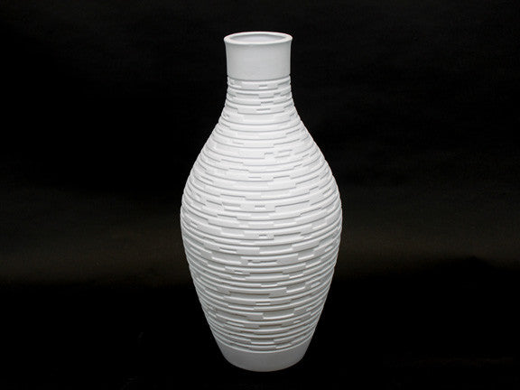 Tear Drop Ceramic Vase in Traditional Design with Patterns (White)