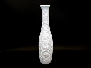 Long Neck Ceramic Vase in Traditional Design with Pattern (White)