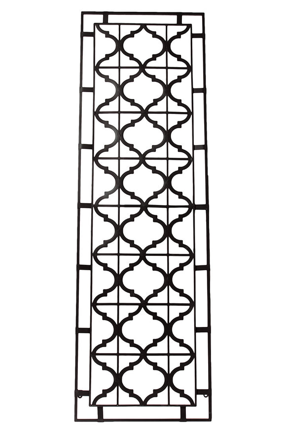 Elegantly Crafted Crisscross Pattern Metal Plaque