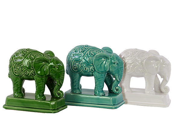 Ceramic Elephant Decor Set of Three Embellished with Beautiful Motif