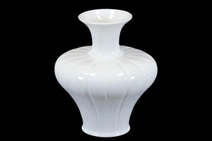 Elegant and Distinctive Design Ceramic Flower Pot in White